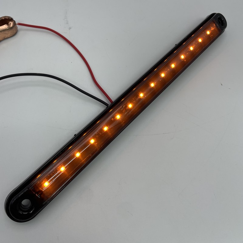Фонарь габаритный LED на спойлер кабины желтый 12-24v