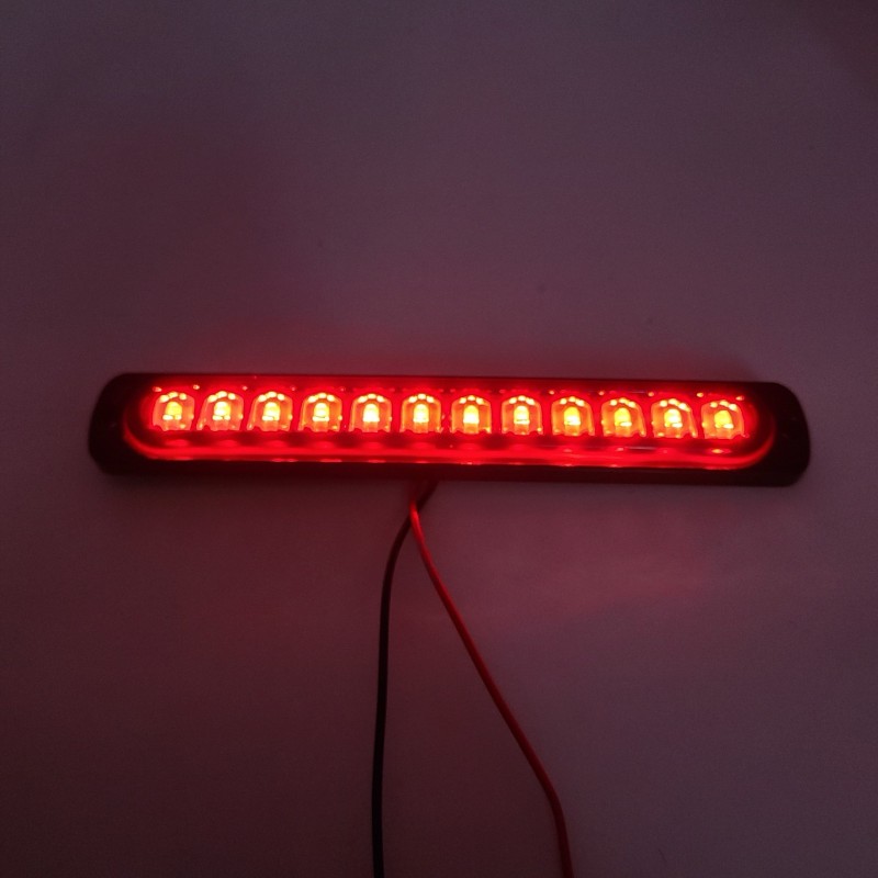 Фонарь габаритный LED на спойлер кабины красный 12-24v