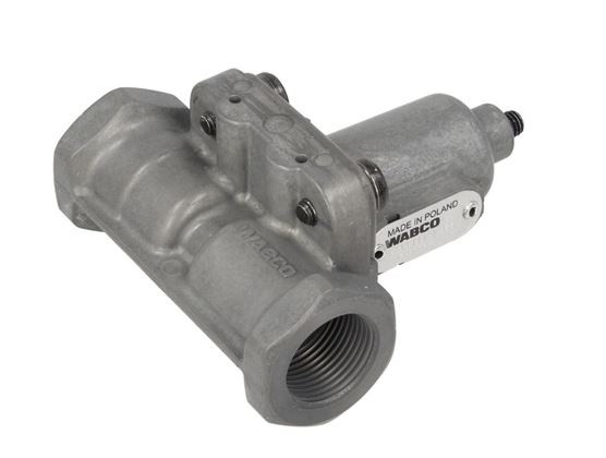 Клапан гальмівний пневмосистеми